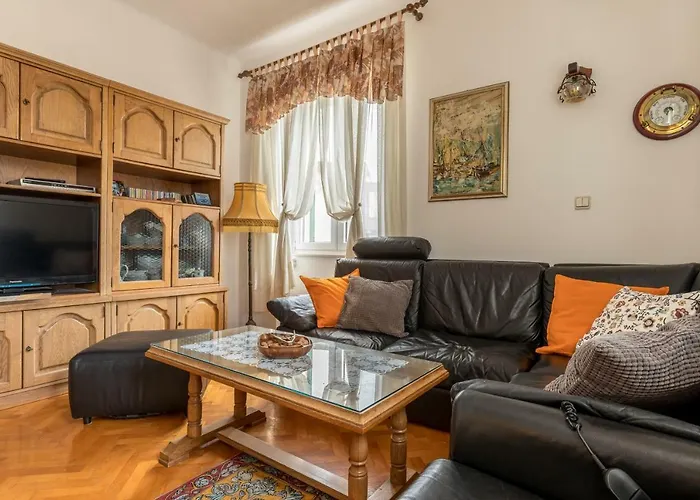 Apartment Kapo
