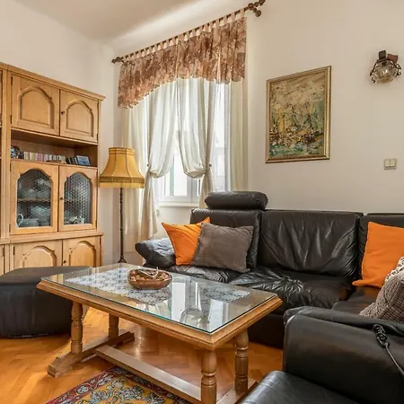 Apartamento Kapo