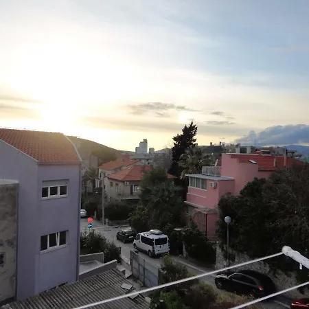 Апартаменты Kapo Сплит